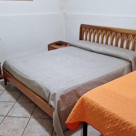 Casa Erre Apartment Lusciano Bagian luar foto
